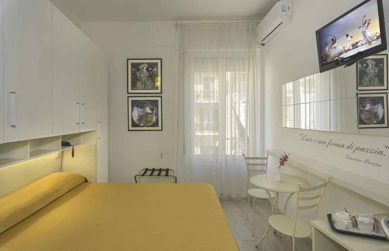 City Hotel Viareggio Extérieur photo