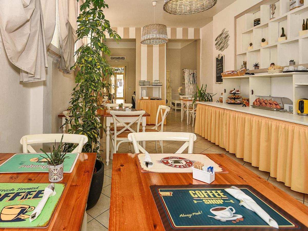 City Hotel Viareggio Extérieur photo