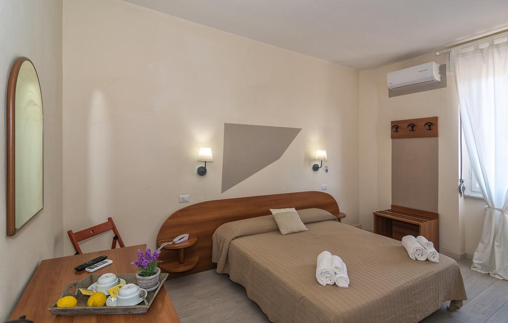 City Hotel Viareggio Extérieur photo